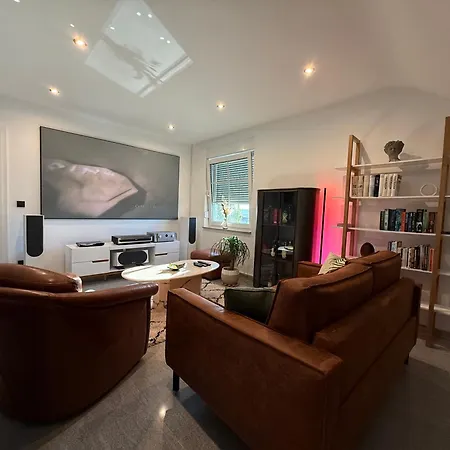Casa Linda - Luxury Flat For Chill Travel & Work *