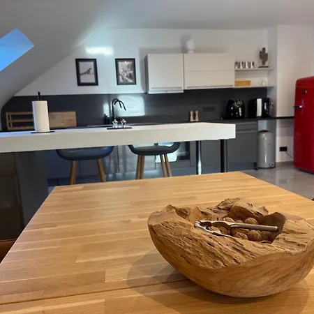 Casa Linda - Luxury Flat For Chill Travel & Work Apartment Kelmis